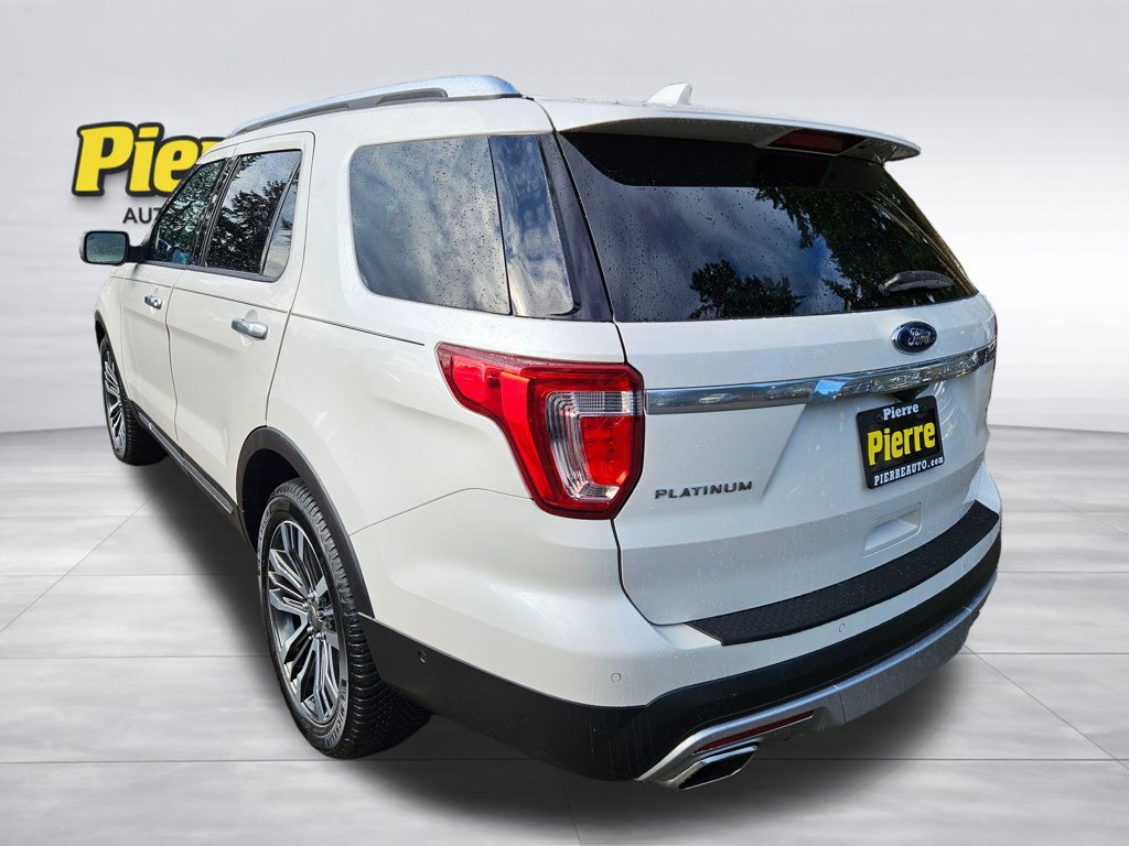 Used 2016 Ford Explorer Platinum AWD/4WD image 3