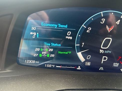 Used 2024 Chevrolet Corvette Stingray Preferred Cpe w/ 2LT image 5