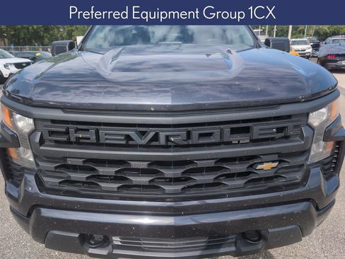 Used 2022 Chevrolet Silverado 1500 Custom RWD image 2