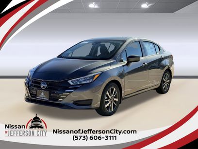 New 2025 Nissan Versa SV w/ Trunk Package