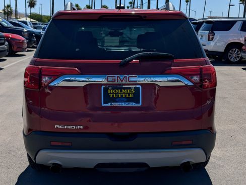Used 2019 GMC Acadia SLT FWD image 3
