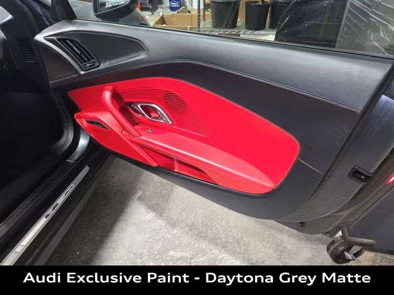 Used 2017 Audi R8 V10 w/ Carbon Exterior Package AWD/4WD image 20