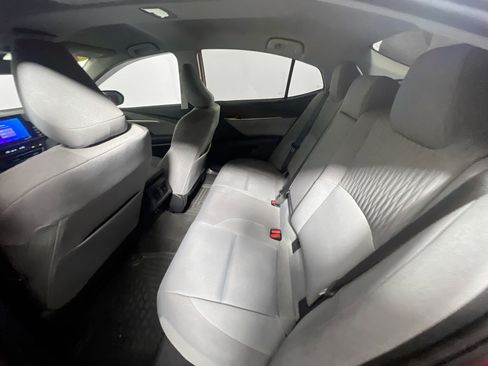 Used 2025 Toyota Camry LE w/ Convenience Package FWD image 28
