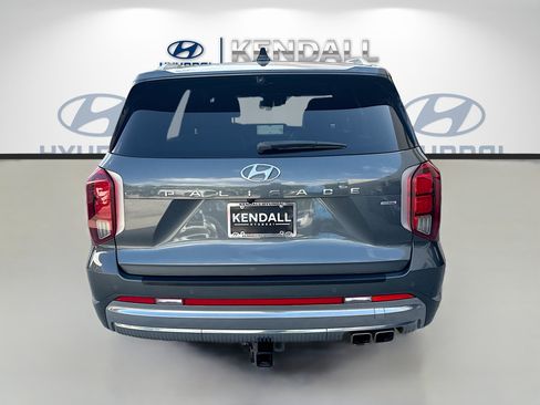 Used 2023 Hyundai Palisade Calligraphy AWD/4WD image 5