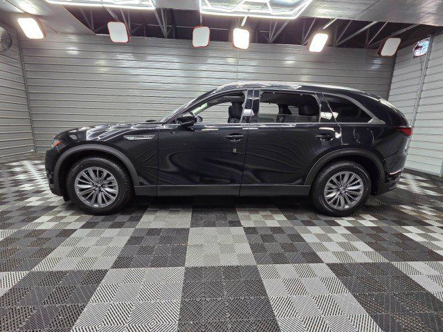 Used 2025 MAZDA CX-90 Plug-In Hybrid w/ Preferred AWD/4WD image 9