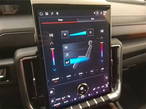 Certified 2025 GMC Yukon Denali image 26