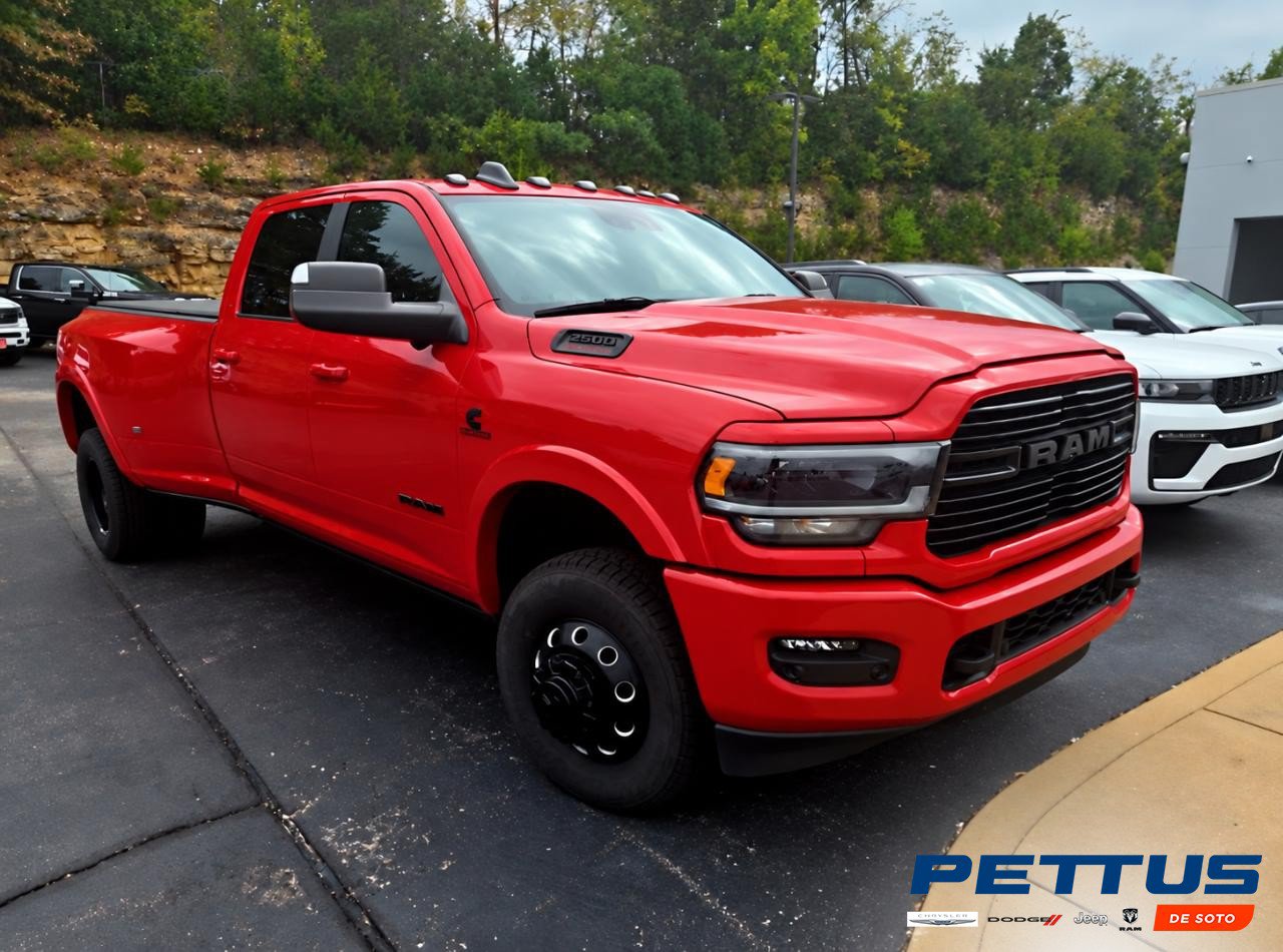 Used 2022 RAM 3500 Laramie AWD/4WD image 1