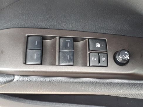 Used 2024 Toyota Camry SE w/ Cold Weather Package FWD image 22