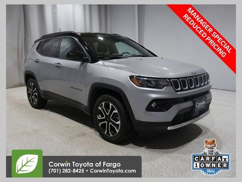 Used 2023 Jeep Compass Limited AWD/4WD image 1
