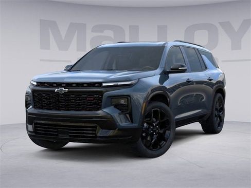 New 2026 Chevrolet Traverse RS w/ LPO, Floor Liner Package image 2