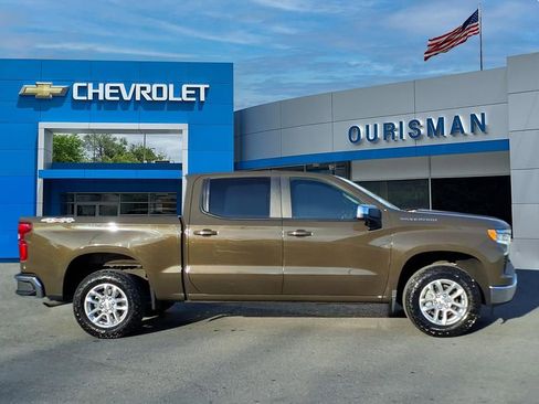 Used 2023 Chevrolet Silverado 1500 LT image 2