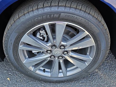 New 2026 Cadillac XT5 Premium Luxury w/ Driver Assist Package image 10