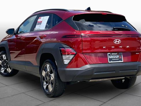 Used 2025 Hyundai Kona SEL AWD/4WD image 12