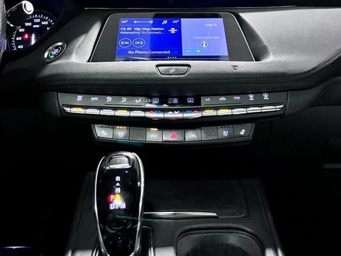 Used 2021 Cadillac XT4 Sport FWD image 28