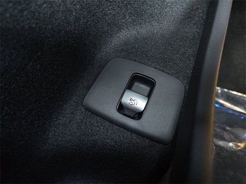 New 2026 Mercedes-Benz E 350 4MATIC Sedan image 19