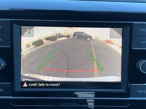 Used 2023 Volkswagen Taos S image 18