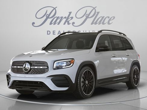 Certified 2023 Mercedes-Benz GLB 250 image 40