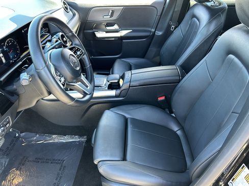 Used 2023 Mercedes-Benz GLA 250 image 18