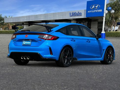 Used 2025 Honda Civic Type R image 3