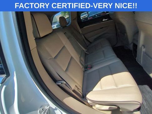 Certified 2021 Jeep Grand Cherokee Overland AWD/4WD image 37