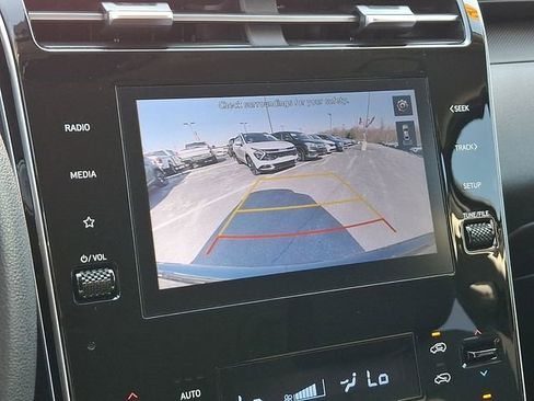 Used 2022 Hyundai Tucson SEL image 18