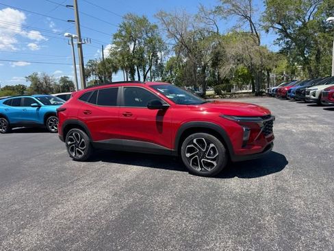 New 2026 Chevrolet Trax RS image 18