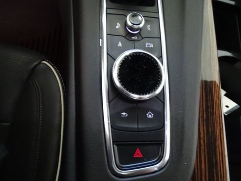 Certified 2023 Cadillac Escalade Premium Luxury w/ Performance Package AWD/4WD image 14