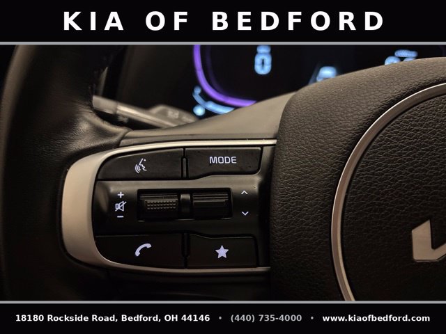 Certified 2025 Kia Sportage EX AWD/4WD image 18