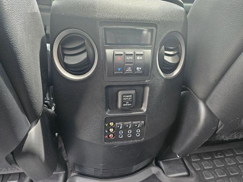 Used 2013 Honda Pilot Touring image 26