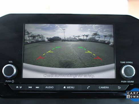 Used 2024 Nissan Pathfinder S image 33