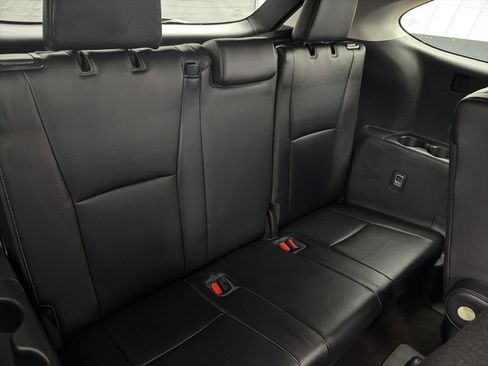 Used 2023 Toyota Highlander Limited AWD/4WD image 28
