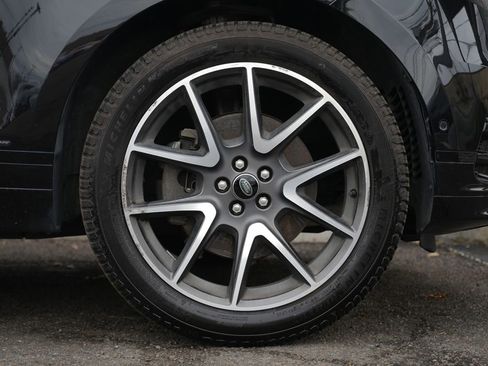 Used 2021 Land Rover Range Rover Velar R-Dynamic S image 10