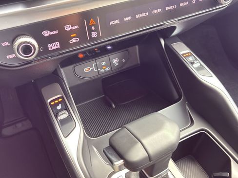 New 2026 Kia Sorento S w/ S Panoramic Sunroof Package image 26