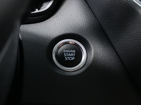 Used 2024 Toyota Corolla SE FWD image 21