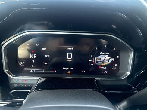 New 2026 GMC Sierra 2500 SLT AWD/4WD image 17