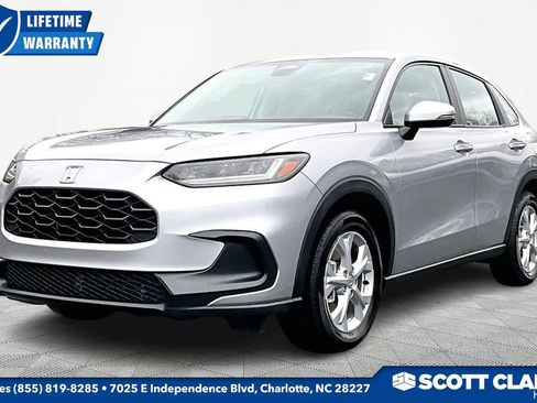 Used 2024 Honda HR-V LX image 3