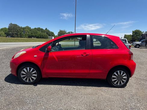 Used 2008 Toyota Yaris 2-Door Hatchback FWD image 1