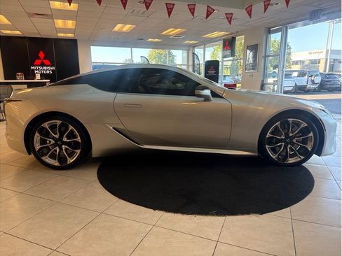 Used 2018 Lexus LC 500 Coupe RWD image 4