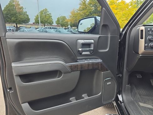 Used 2015 GMC Sierra 1500 Denali w/ Driver Alert Package image 10