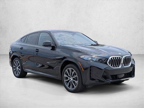 Used 2026 BMW X6 xDrive40i AWD/4WD image 3