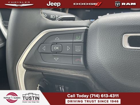 Used 2023 Jeep Grand Cherokee 4WD 4xe image 27