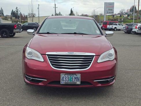 Used 2013 Chrysler 200 Limited w/ Sun/Sound Group image 5