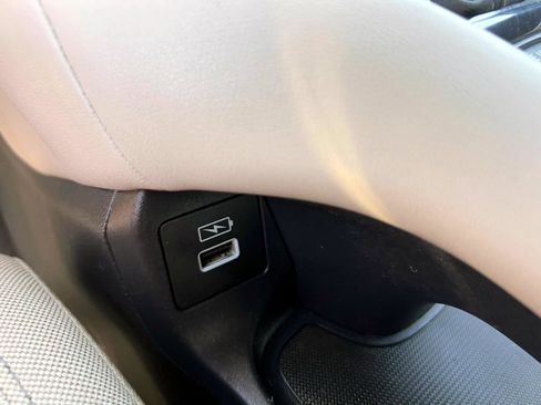 Certified 2023 Honda HR-V LX image 26