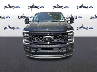 New 2026 Ford F350 Lariat w/ Black Appearance Package