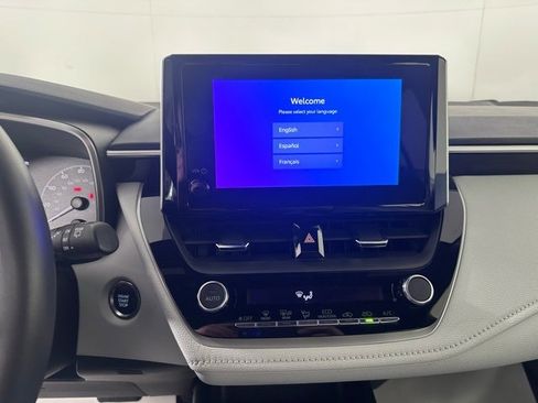 Used 2023 Toyota Corolla SE image 24