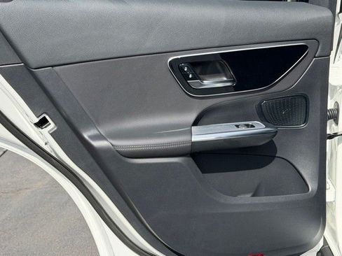New 2026 Mercedes-Benz GLC 300 image 21