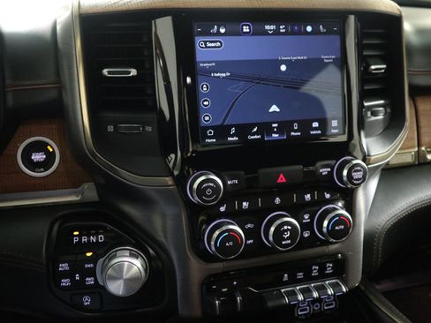Used 2022 RAM 1500 Limited AWD/4WD image 23