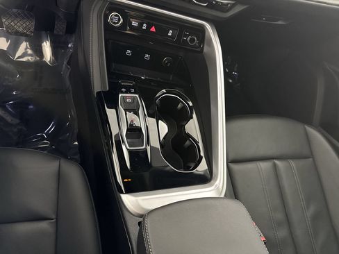 Used 2025 Audi Q5 Premium Plus w/ Premium Plus AWD/4WD image 16