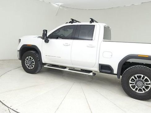 Used 2024 GMC Sierra 2500 SLE w/ SLE Value Package; image 7