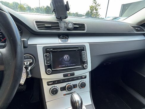 Used 2013 Volkswagen CC Sport FWD image 29
